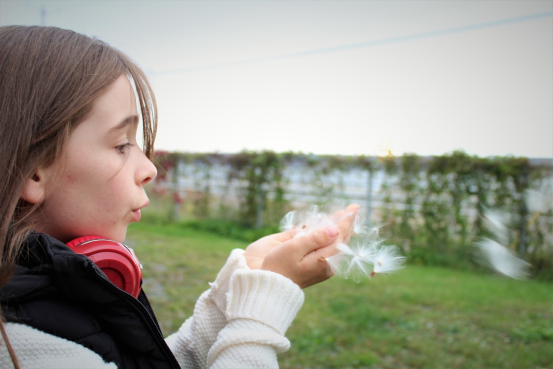Comment penser à soi pour être heureux : astuces pour un bien-être retrouvé