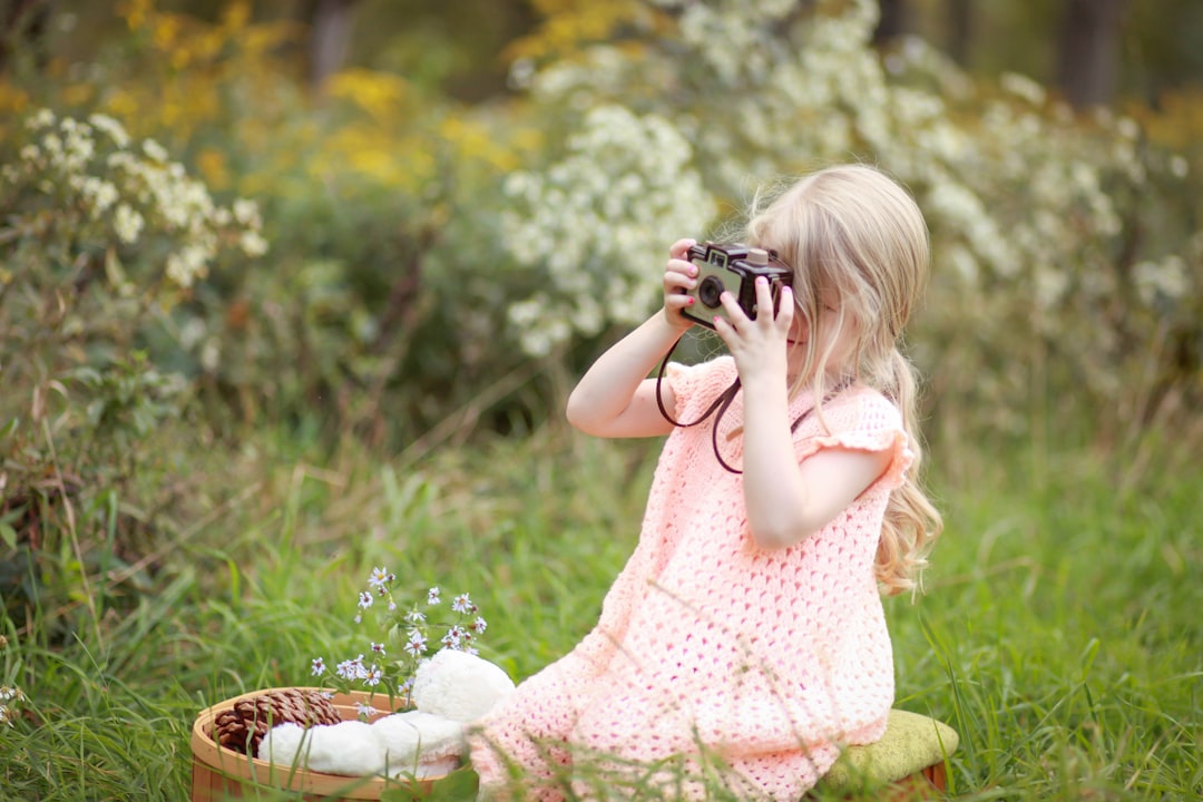 Comment gérer un enfant de 4 ans insupportable : astuces et conseils pratiques